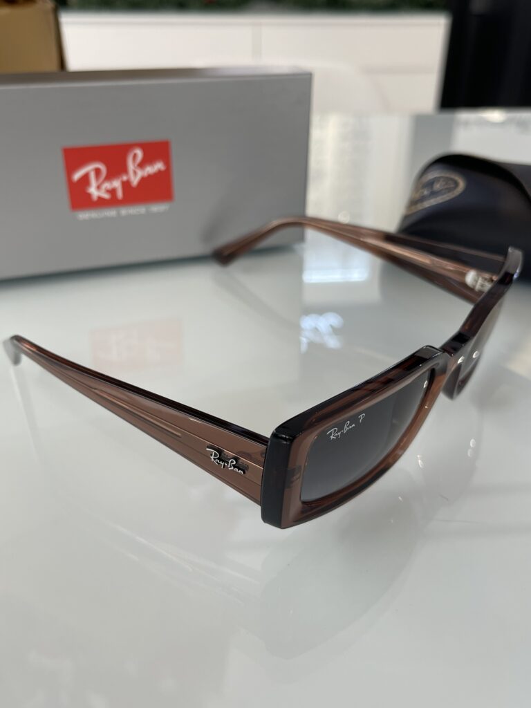 Ray-Ban thumbnail 3